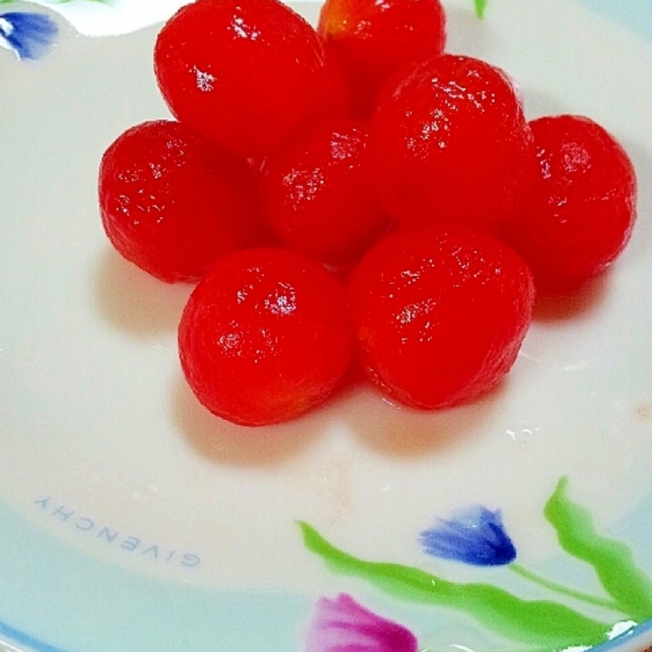 ミニトマトの湯むきと✿簡単すし酢でサラダ❤